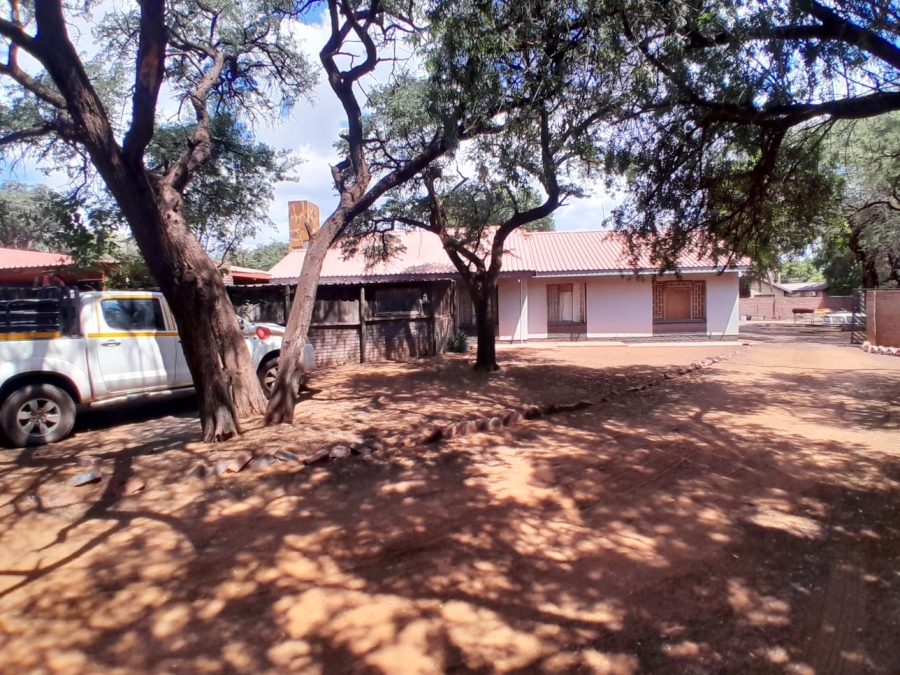 5 Bedroom Property for Sale in Kathu Northern Cape